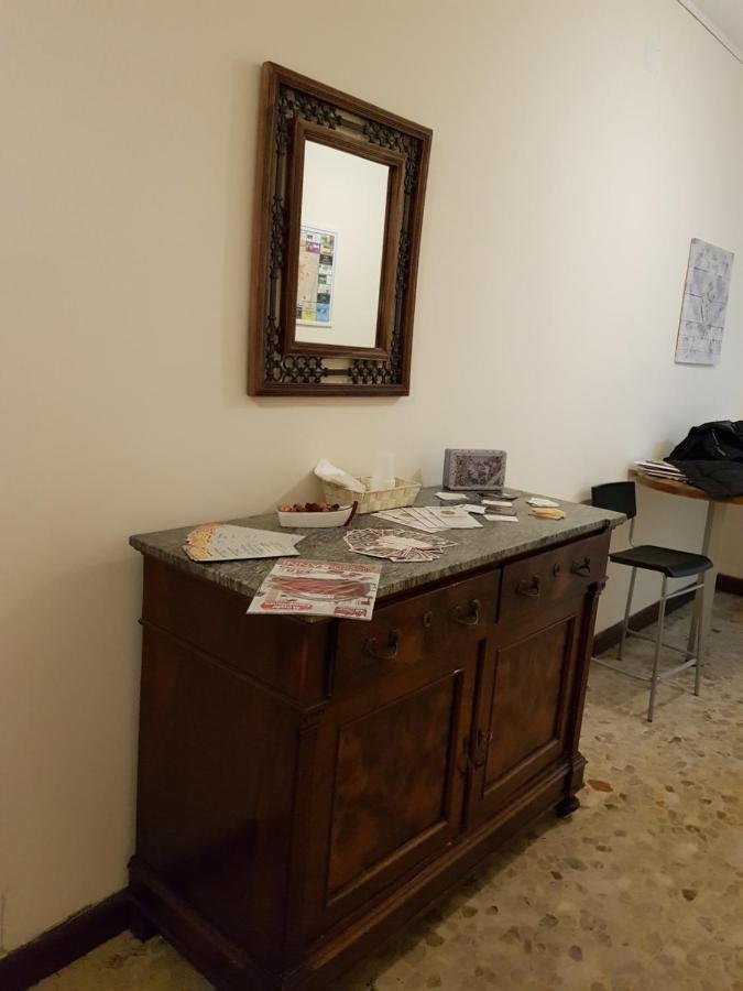 Fare Bnb - Room & Breakfast Santa Maria 레조넬에밀리아 외부 사진